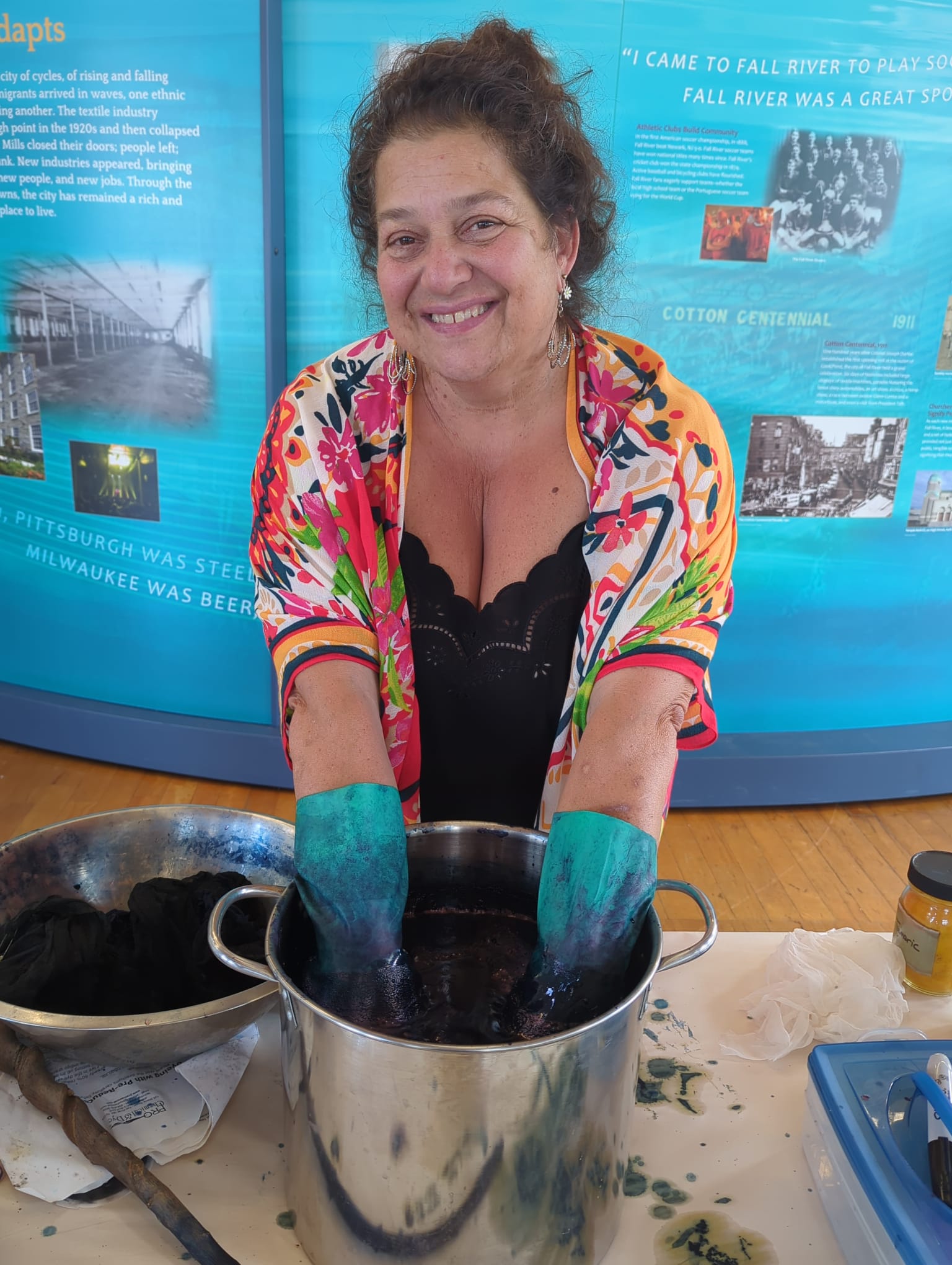 Artist in dye